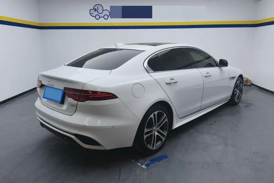 2020 Jaguar XEL 2.0T 200HP L4 8AT,autocango,china used car exporter,china ev exporter,chinese used car exporter,chinese used ev exporter