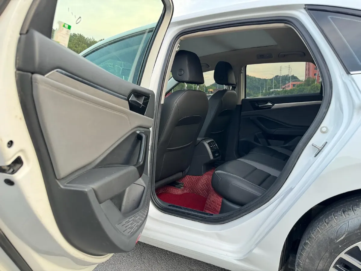 2020 Volkswagen Sagitar 1.2T 116HP L4 7DCT,autocango,china used car exporter,china ev exporter,chinese used car exporter,chinese used ev exporter