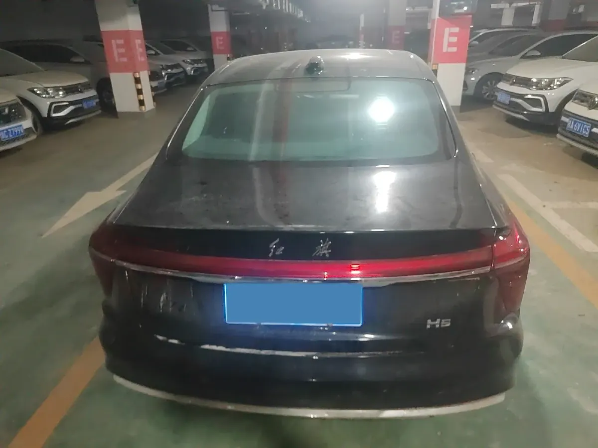 2022 HongQi H5 1.5T 169HP L4 7DCT,autocango,china used car exporter,china ev exporter,chinese used car exporter,chinese used ev exporter
