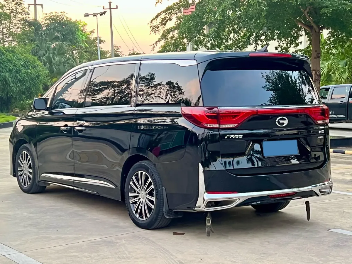 2021 GAC Trumpchi M8 2.0T 252HP L4 8AT,autocango,china used car exporter,china ev exporter,chinese used car exporter,chinese used ev exporter