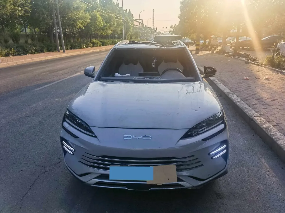 2022 Geely JiaJi 1.5T 177HP L3 7DCT PHEV 15.5KWH,autocango,china used car exporter,china ev exporter,chinese used car exporter,chinese used ev exporter