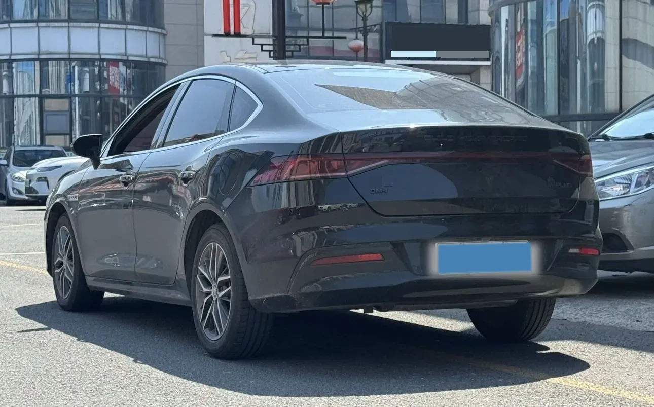 2021 Haval F7 1.5T 169HP L4 7DCT,autocango,china used car exporter,china ev exporter,chinese used car exporter,chinese used ev exporter