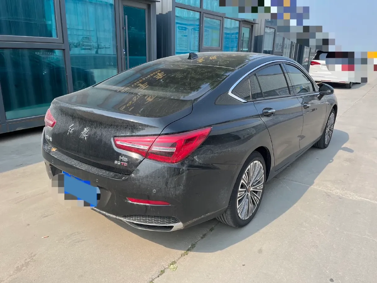 2022 HongQi H5 1.5T 169HP L4 7DCT,autocango,china used car exporter,china ev exporter,chinese used car exporter,chinese used ev exporter