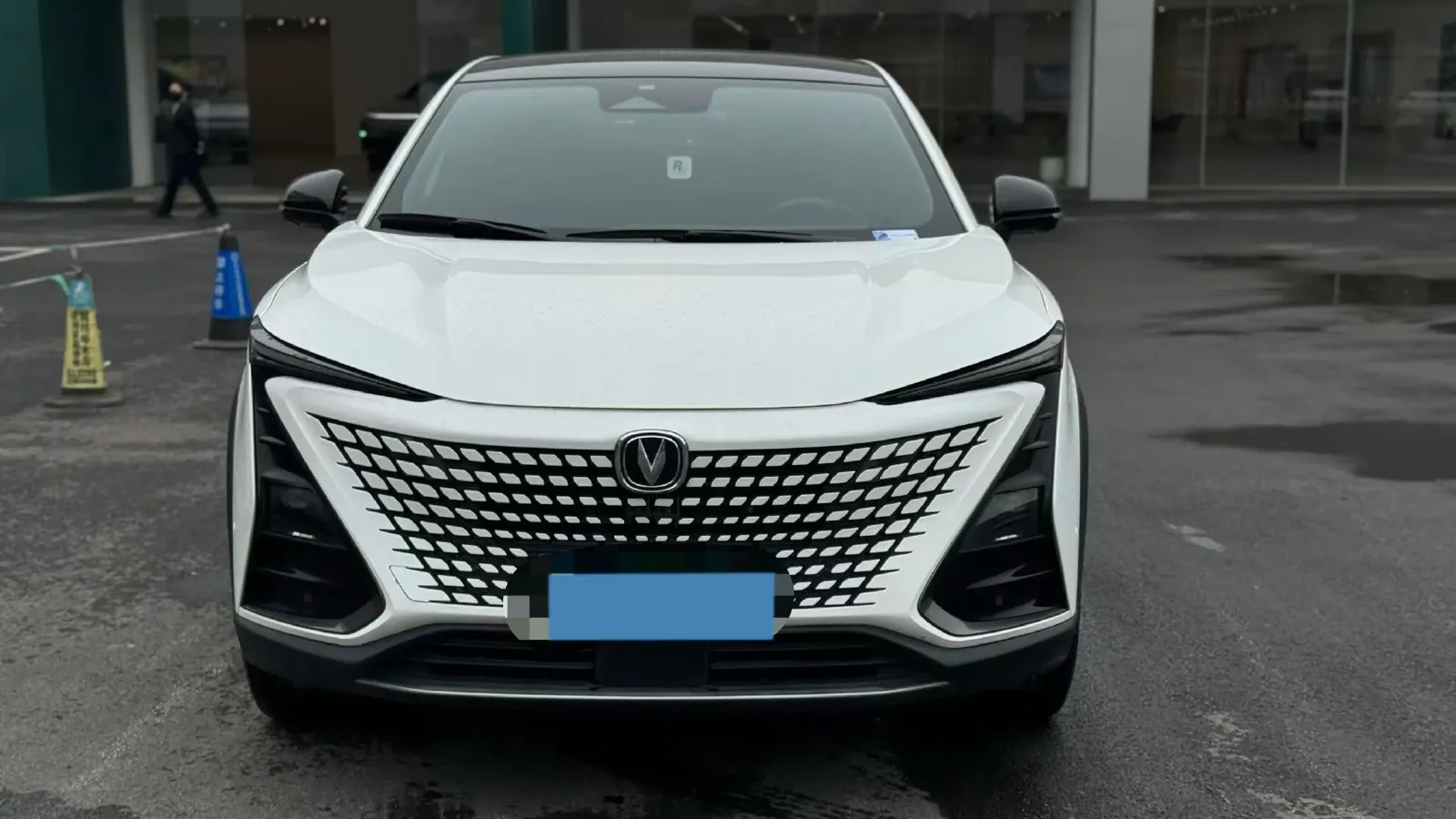 2022 ChangAn UNI-T 1.5T 188HP L4 7DCT,autocango,china used car exporter,china ev exporter,chinese used car exporter,chinese used ev exporter