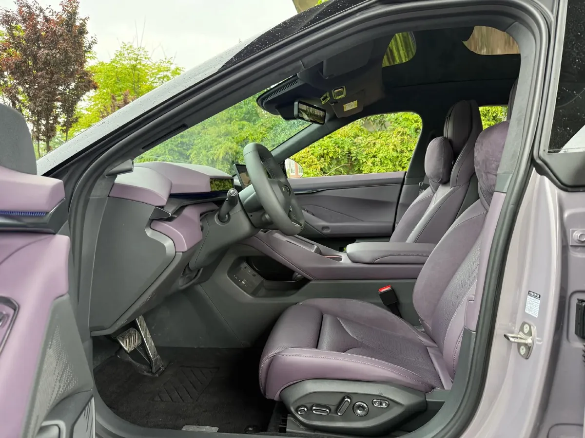 2025 Xpeng P7 BEV,autocango,china used car exporter,china ev exporter,chinese used car exporter,chinese used ev exporter