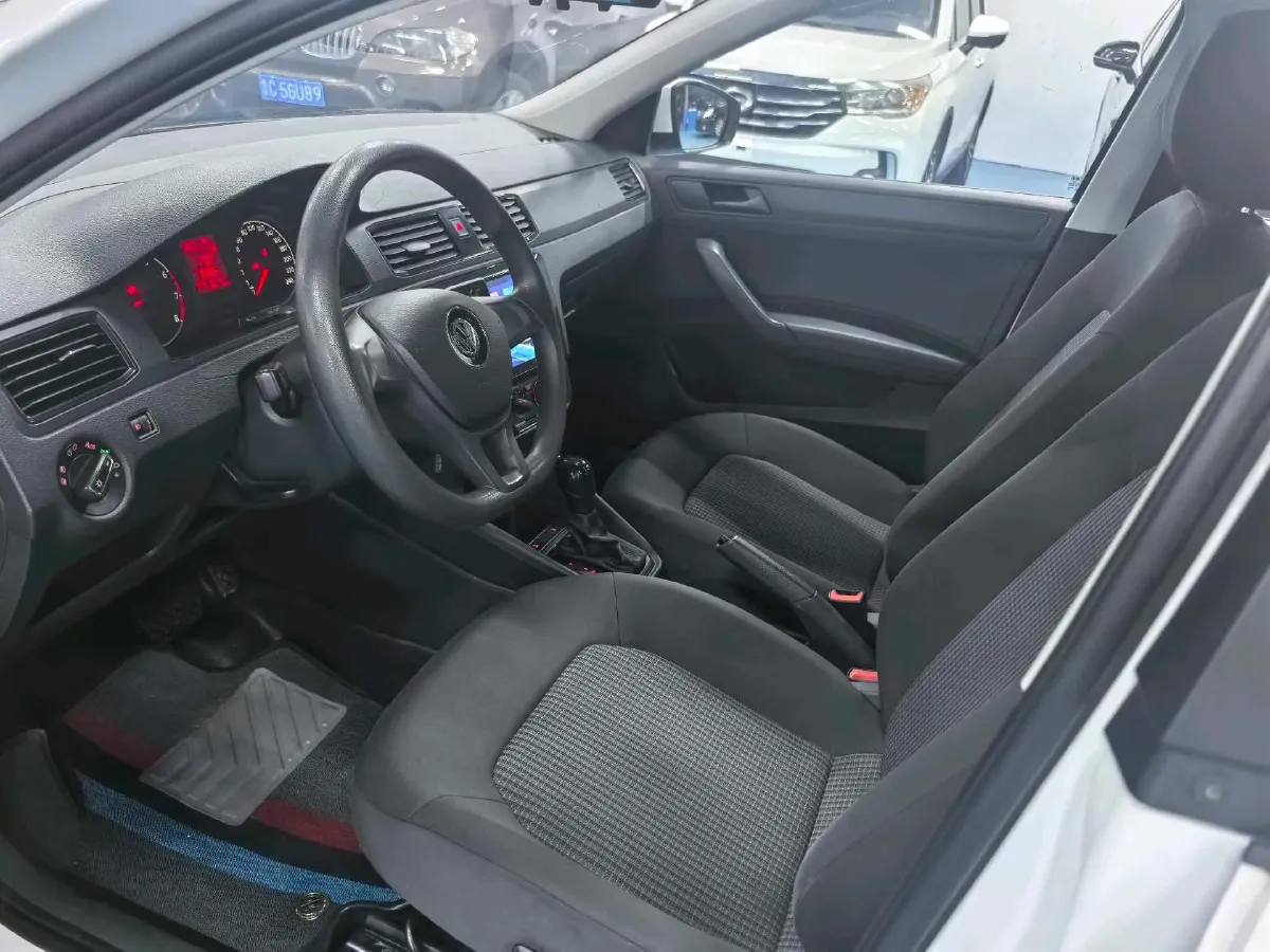 2021 DongFeng Aeolus YiXuan MAX 1.5T 190HP L4 7DCT,autocango,china used car exporter,china ev exporter,chinese used car exporter,chinese used ev exporter