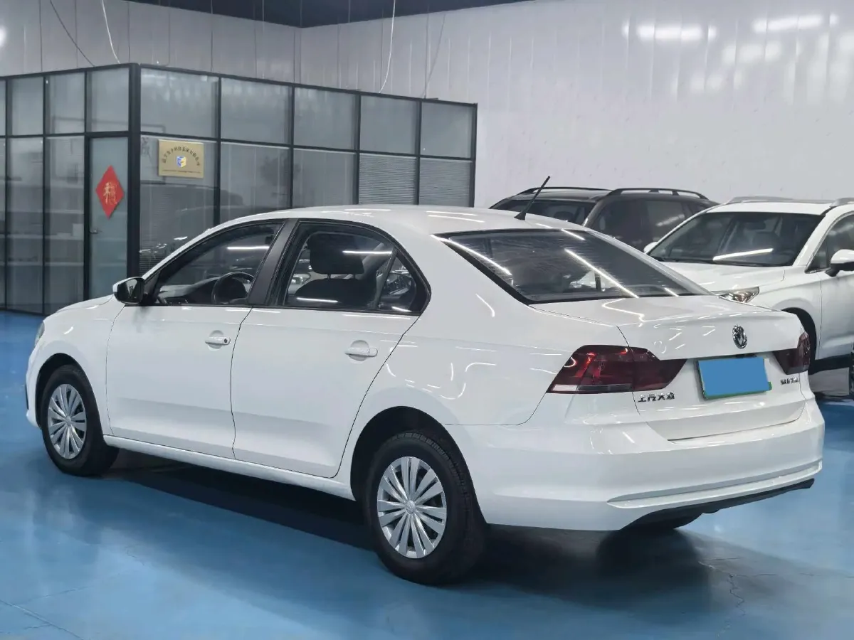 2021 DongFeng Aeolus YiXuan MAX 1.5T 190HP L4 7DCT,autocango,china used car exporter,china ev exporter,chinese used car exporter,chinese used ev exporter