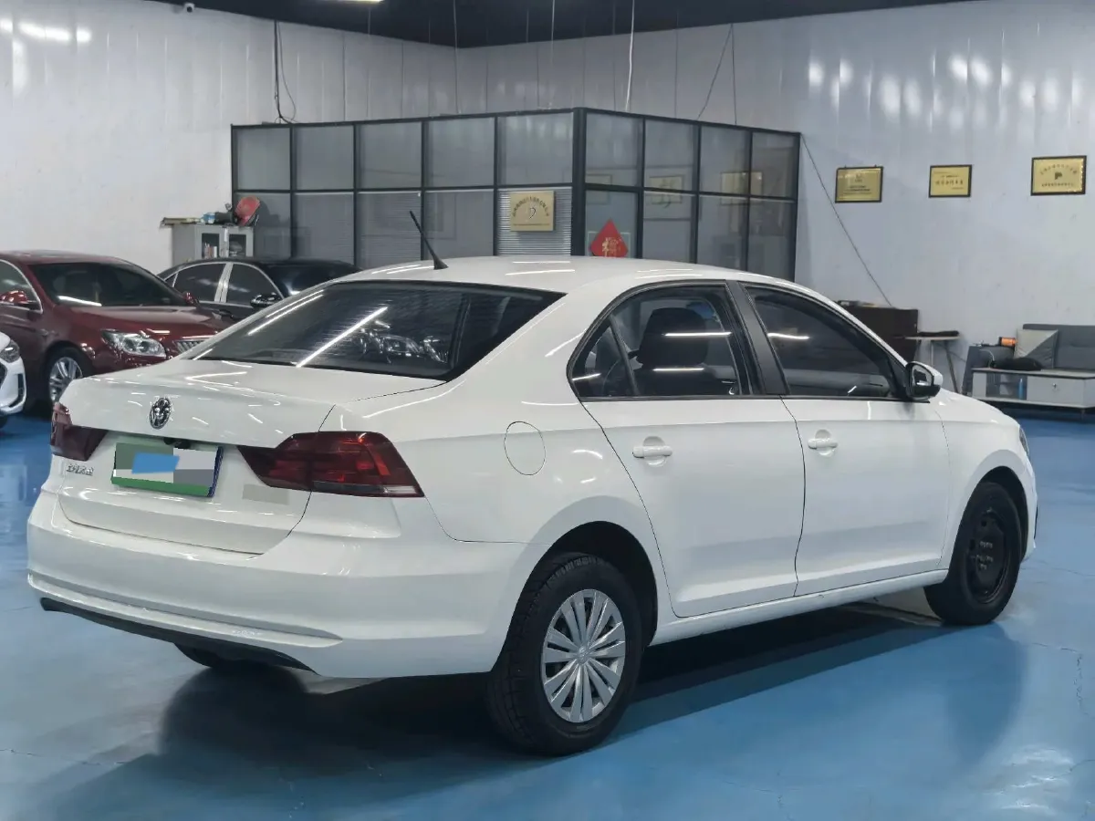 2021 DongFeng Aeolus YiXuan MAX 1.5T 190HP L4 7DCT,autocango,china used car exporter,china ev exporter,chinese used car exporter,chinese used ev exporter