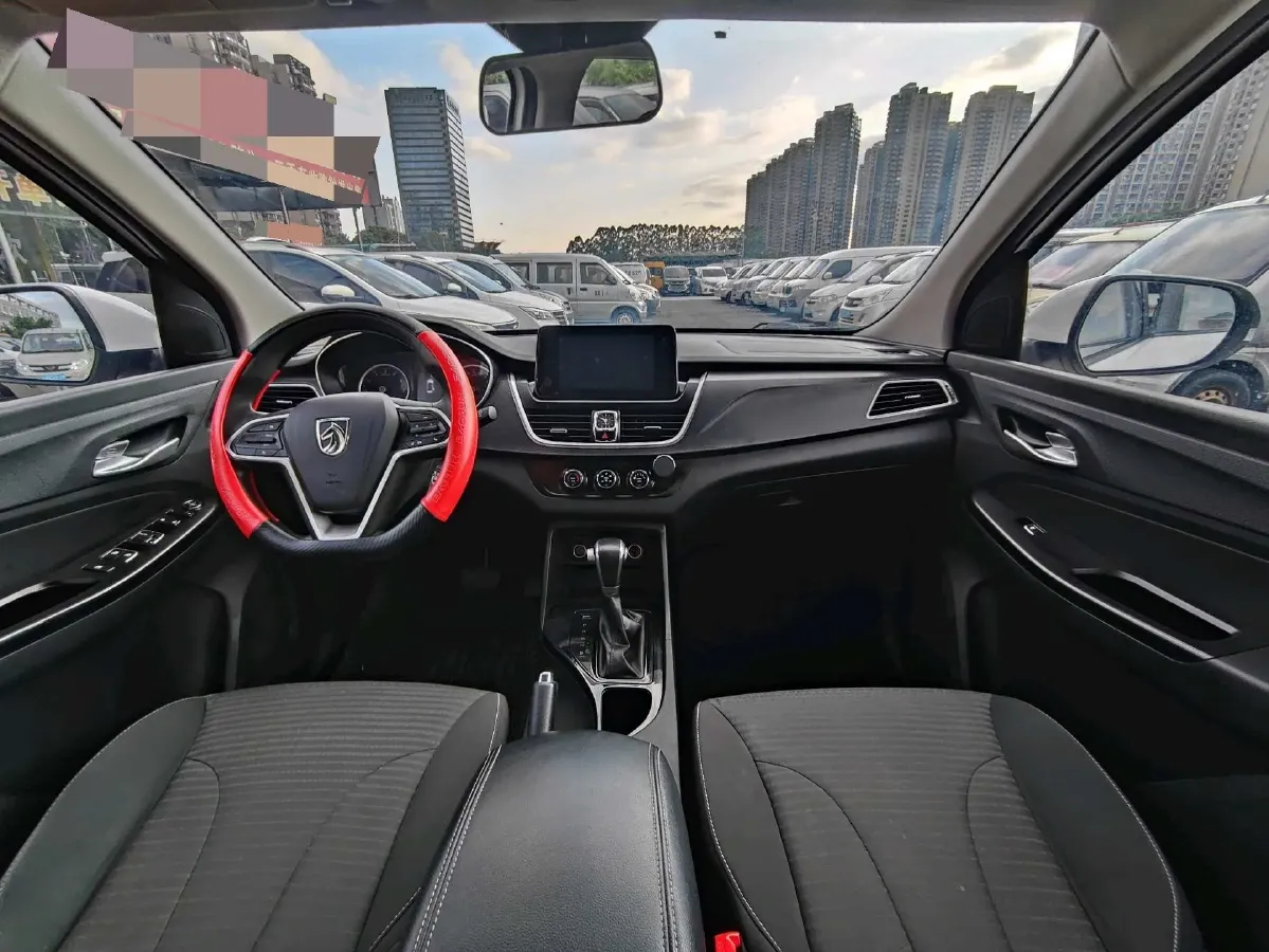 2021 BaoJun 730 1.5T 147HP L4 CVT,autocango,china used car exporter,china ev exporter,chinese used car exporter,chinese used ev exporter