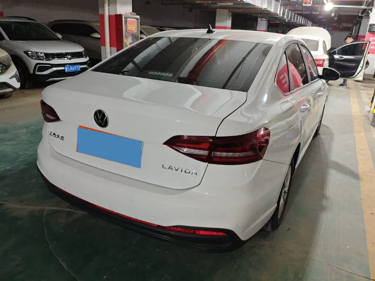 2023 Volkswagen Lavida 1.5L 113HP L4 6AT,autocango,china used car exporter,china ev exporter,chinese used car exporter,chinese used ev exporter