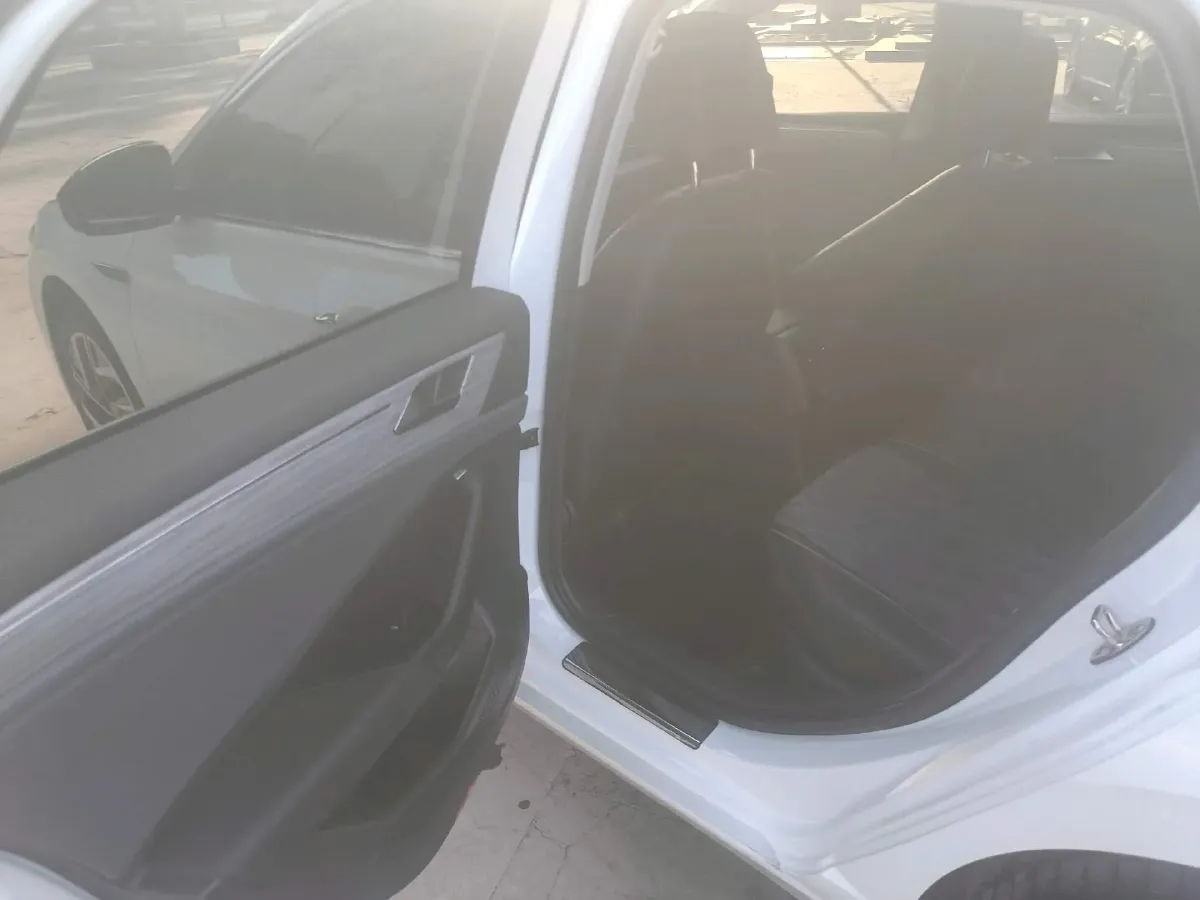 2024 Volkswagen Sagitar 1.5T 160HP L4 7DCT,autocango,china used car exporter,china ev exporter,chinese used car exporter,chinese used ev exporter