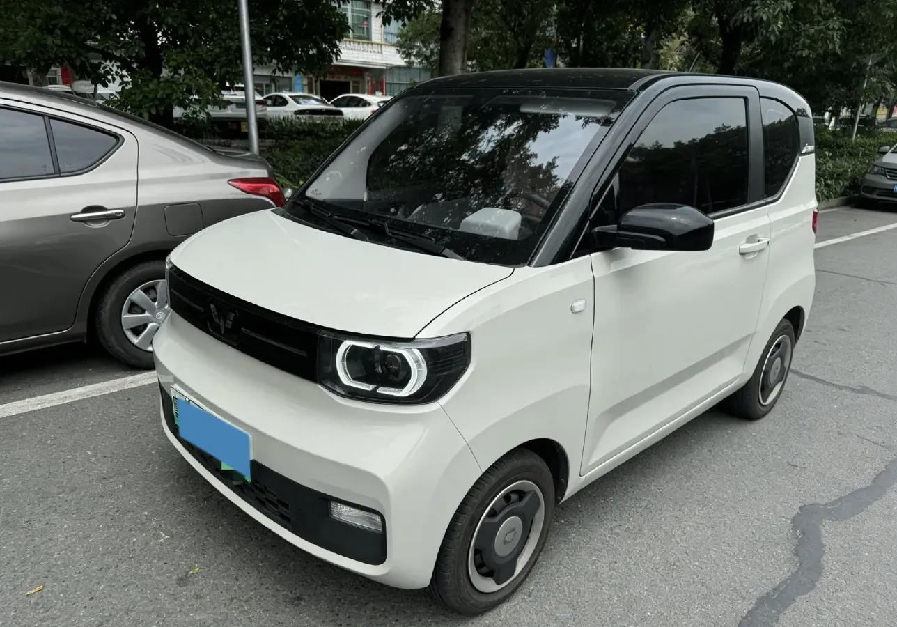 2021 WuLing HongGuang MINI EV BEV 9.3KWH,autocango,china used car exporter,china ev exporter,chinese used car exporter,chinese used ev exporter