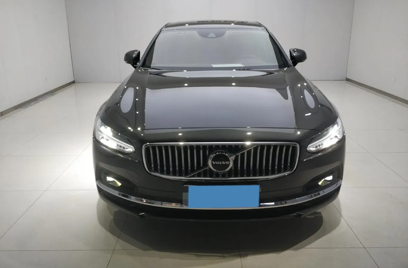 2024 Volvo S90 2.0T 250HP L4 8AT,autocango,china used car exporter,china ev exporter,chinese used car exporter,chinese used ev exporter