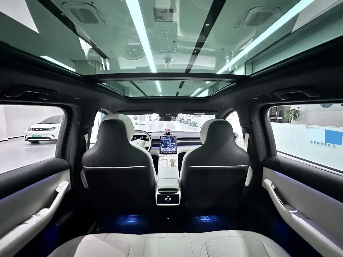 2024 NIO ES6 BEV 75KWH,autocango,china used car exporter,china ev exporter,chinese used car exporter,chinese used ev exporter