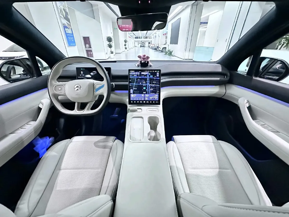 2024 NIO ES6 BEV 75KWH,autocango,china used car exporter,china ev exporter,chinese used car exporter,chinese used ev exporter
