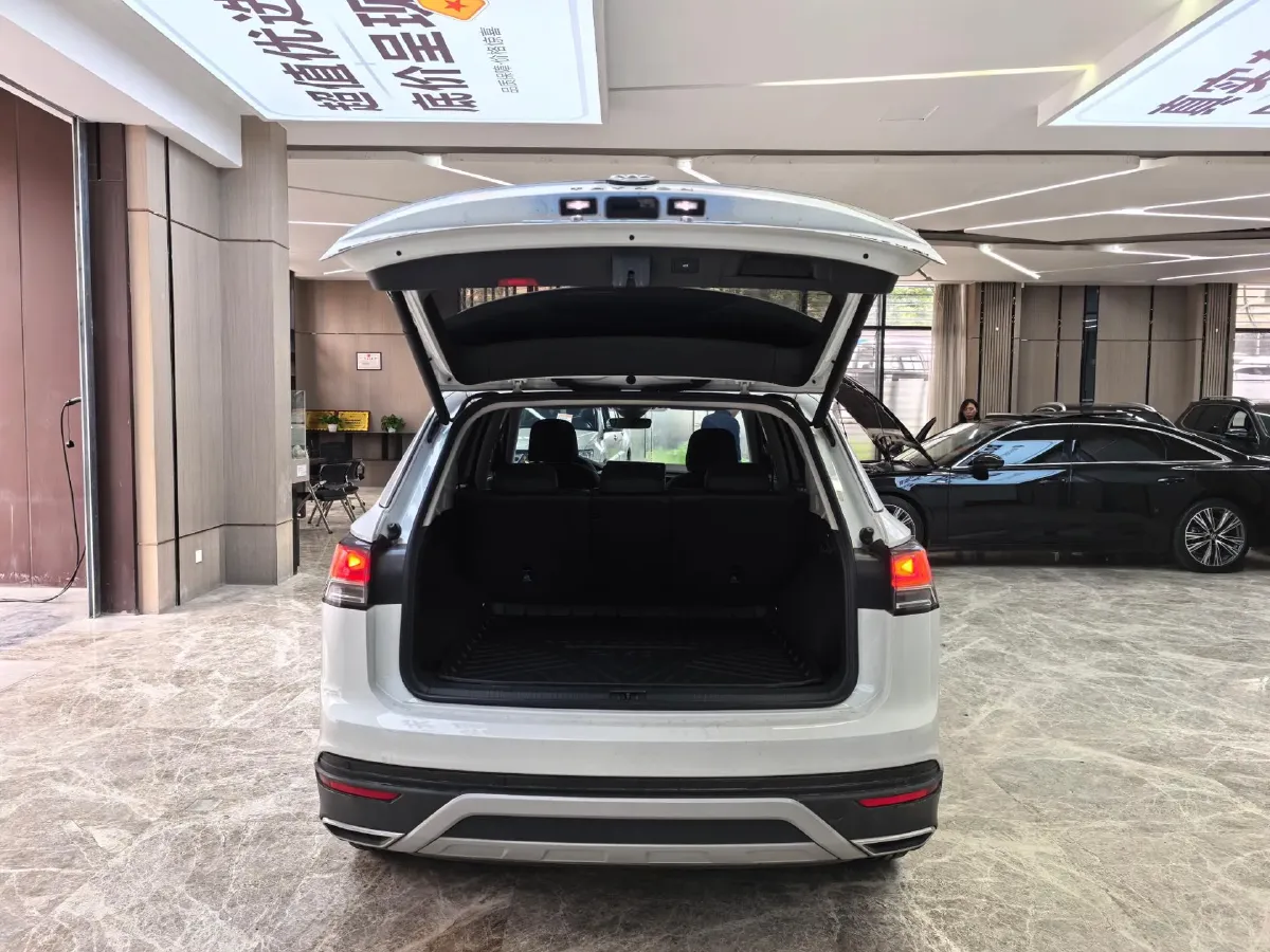 2024 Volkswagen Tayron 1.5T 160HP L4 7DCT,autocango,china used car exporter,china ev exporter,chinese used car exporter,chinese used ev exporter