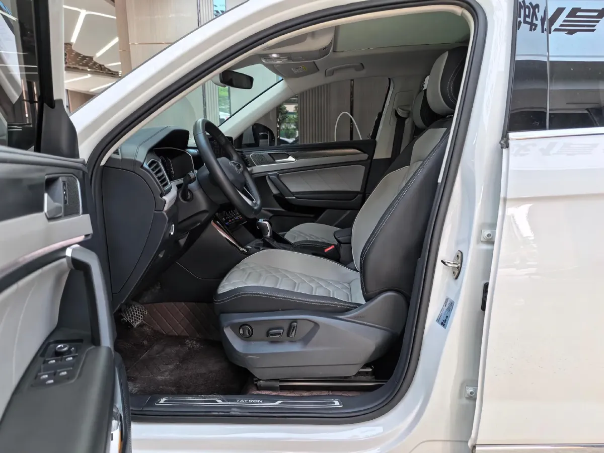 2024 Volkswagen Tayron 1.5T 160HP L4 7DCT,autocango,china used car exporter,china ev exporter,chinese used car exporter,chinese used ev exporter