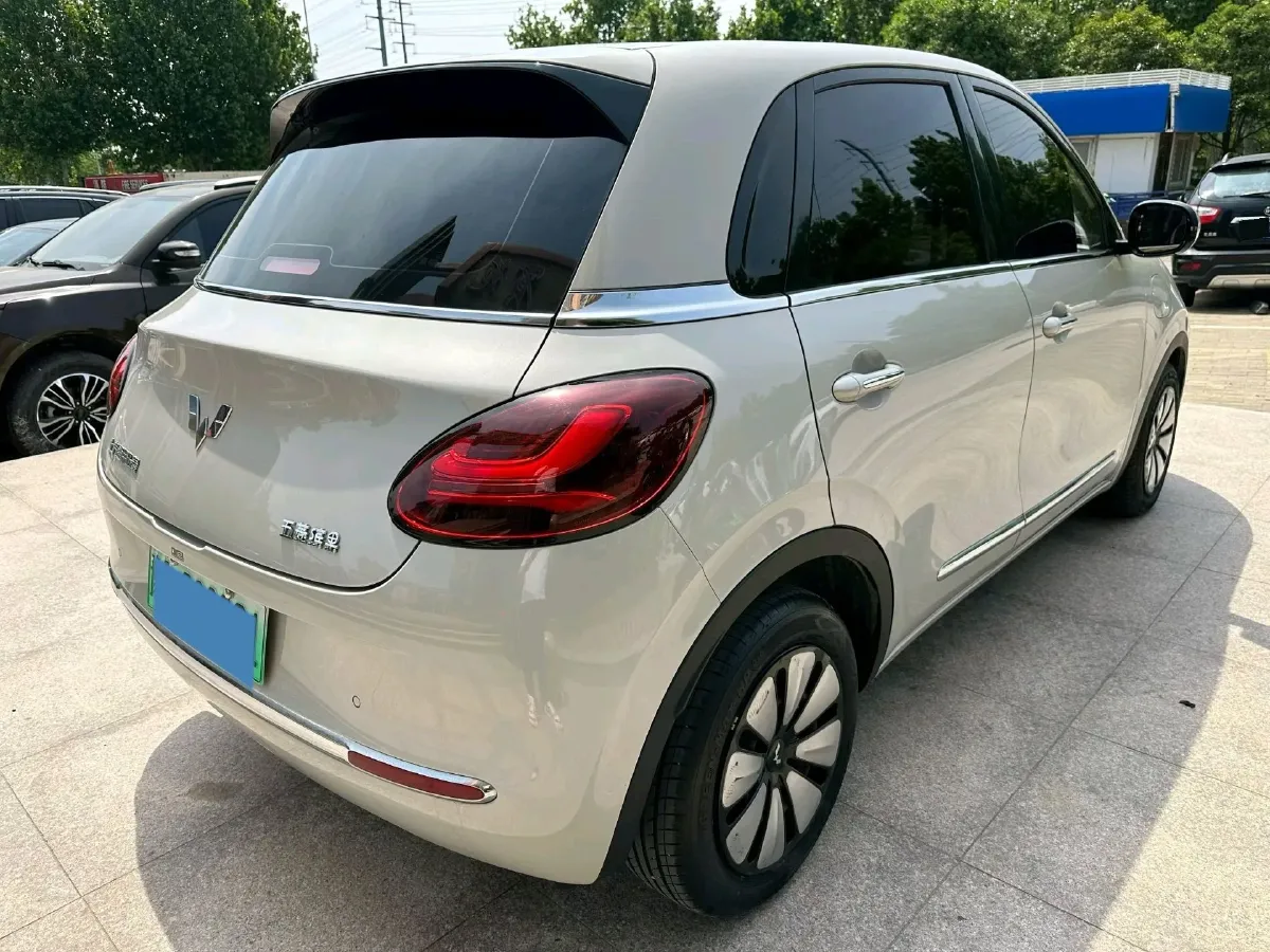 2023 WuLing BinGuo BEV 17.3KWH,autocango,china used car exporter,china ev exporter,chinese used car exporter,chinese used ev exporter