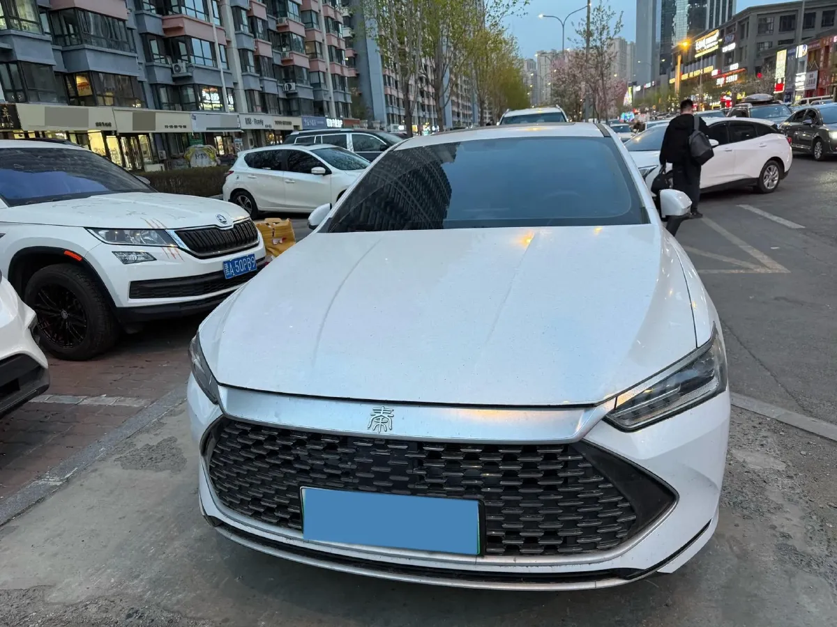 2021 Haval F7 1.5T 169HP L4 7DCT,autocango,china used car exporter,china ev exporter,chinese used car exporter,chinese used ev exporter
