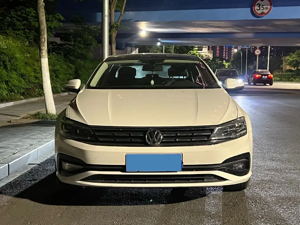 2021 Volkswagen Lamando 1.4T 150HP L4 7DCT,autocango,china used car exporter,china ev exporter,chinese used car exporter,chinese used ev exporter