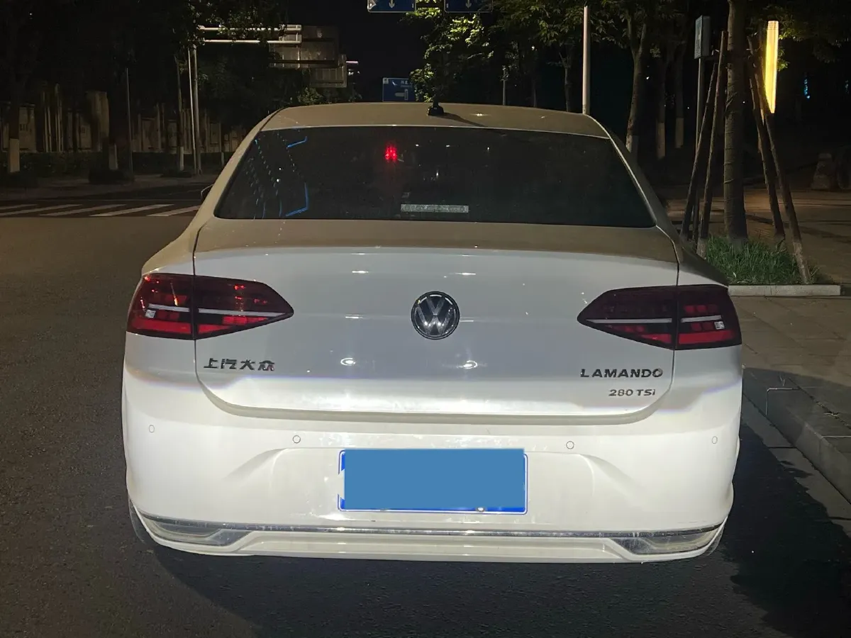 2021 Volkswagen Lamando 1.4T 150HP L4 7DCT,autocango,china used car exporter,china ev exporter,chinese used car exporter,chinese used ev exporter