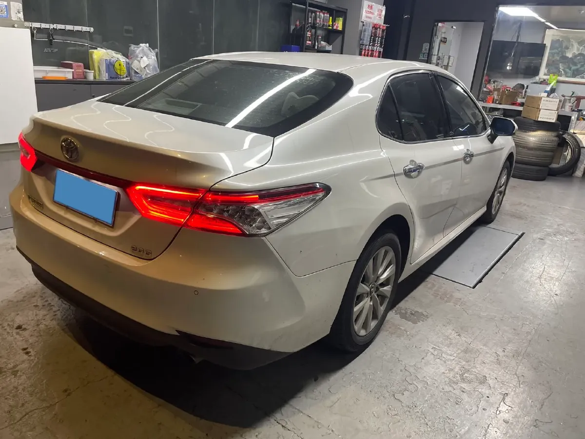 2019 Toyota Camry 2.0L 178HP L4 CVT,autocango,china used car exporter,china ev exporter,chinese used car exporter,chinese used ev exporter