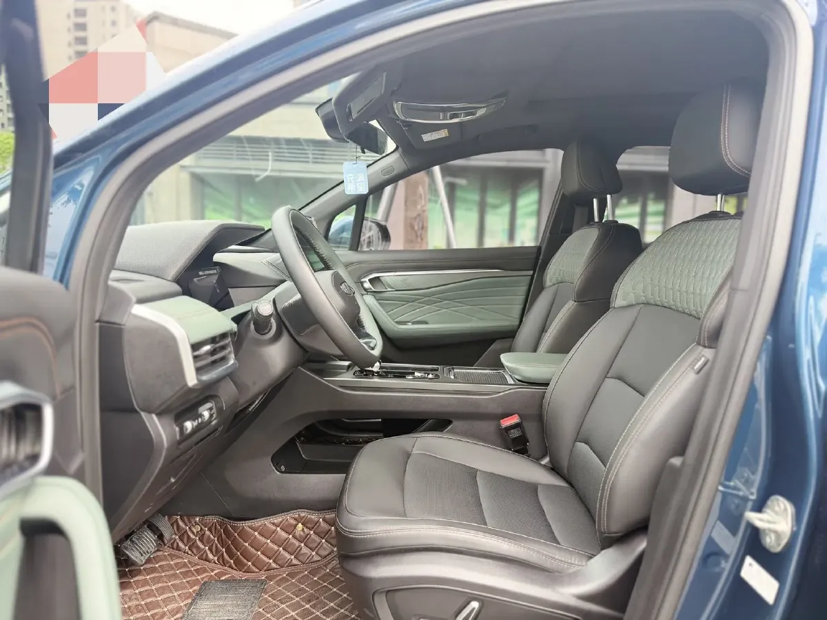 2024 Geely Okavango L 2.0T 218HP L4 7DCT,autocango,china used car exporter,china ev exporter,chinese used car exporter,chinese used ev exporter