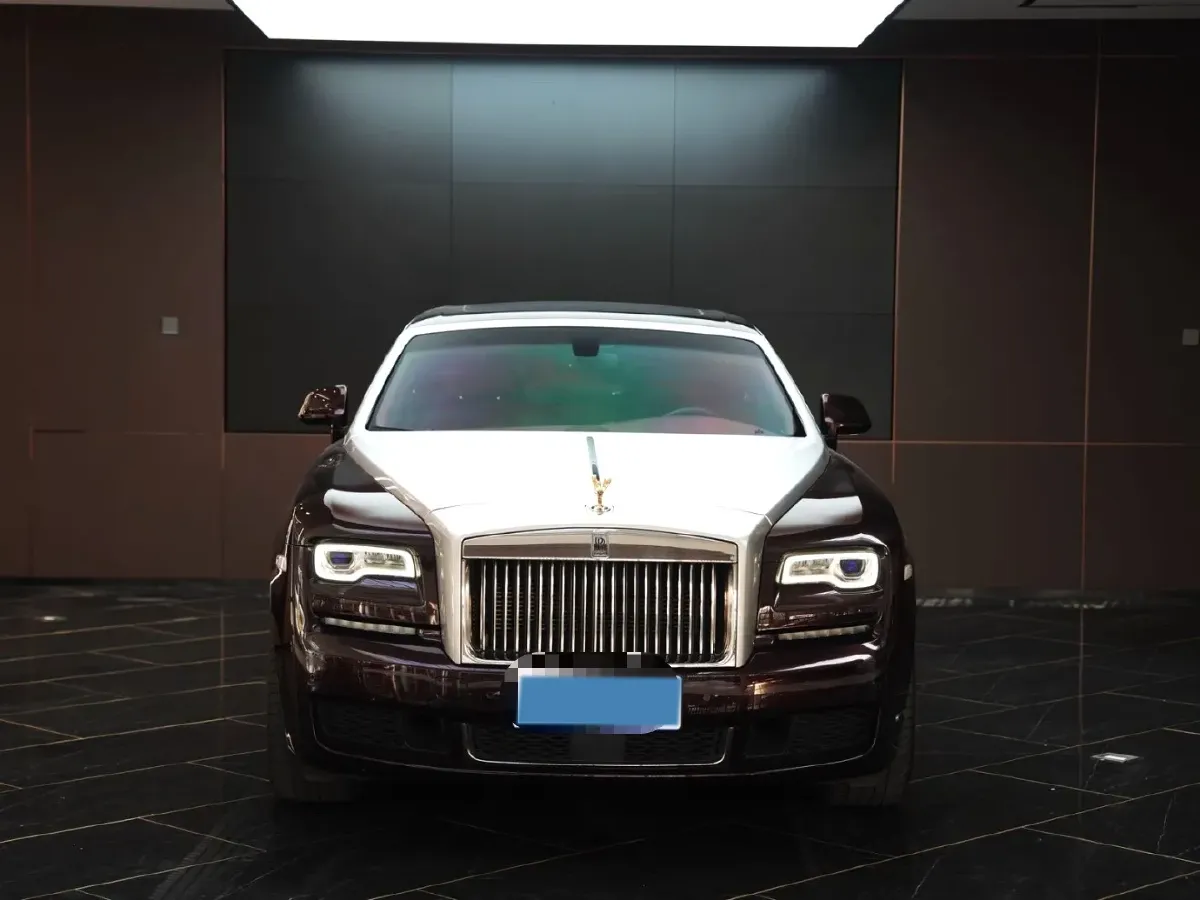 2018 Rolls-Royce Ghost 6.6T 571HP V12 8AT,autocango,china used car exporter,china ev exporter,chinese used car exporter,chinese used ev exporter
