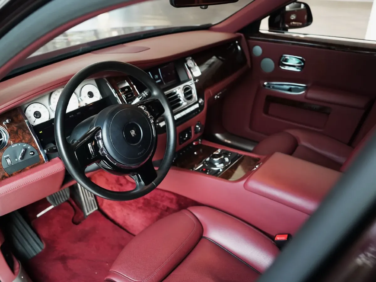 2018 Rolls-Royce Ghost 6.6T 571HP V12 8AT,autocango,china used car exporter,china ev exporter,chinese used car exporter,chinese used ev exporter