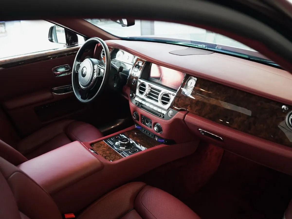 2018 Rolls-Royce Ghost 6.6T 571HP V12 8AT,autocango,china used car exporter,china ev exporter,chinese used car exporter,chinese used ev exporter