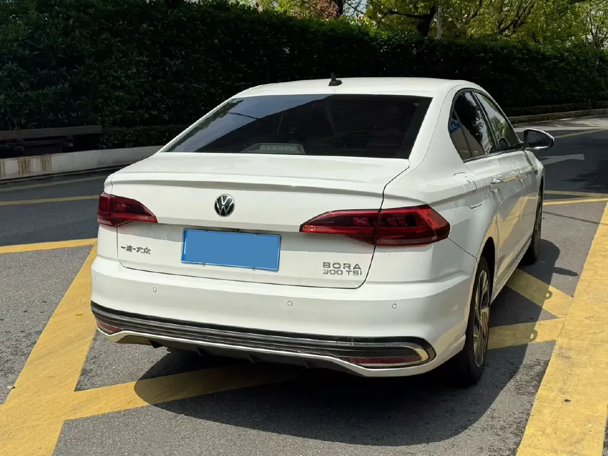 2023 Volkswagen Bora 1.5T 160HP L4 7DCT,autocango,china used car exporter,china ev exporter,chinese used car exporter,chinese used ev exporter