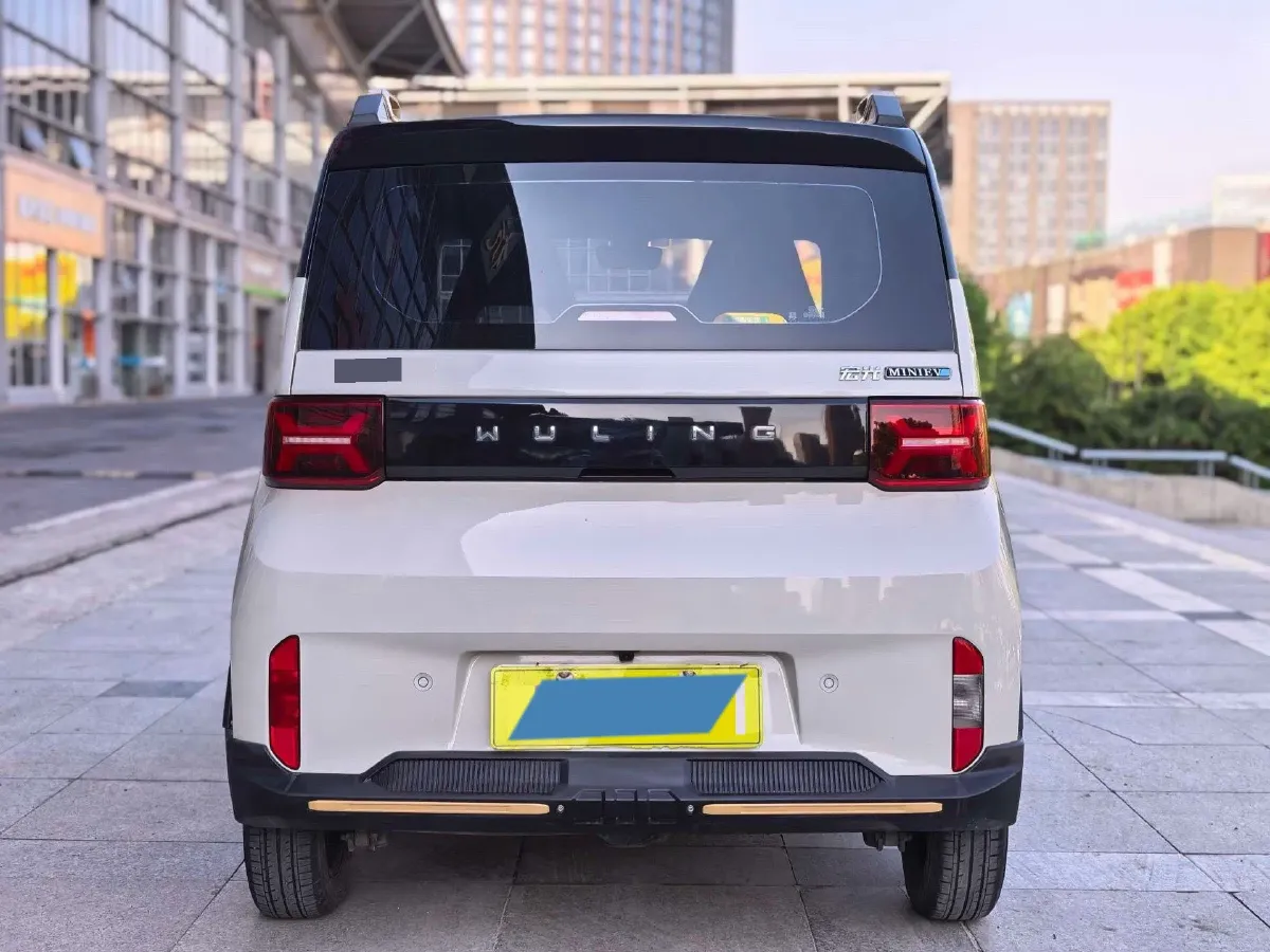 2022 WuLing HongGuang MINI EV BEV 17.3KWH,autocango,china used car exporter,china ev exporter,chinese used car exporter,chinese used ev exporter
