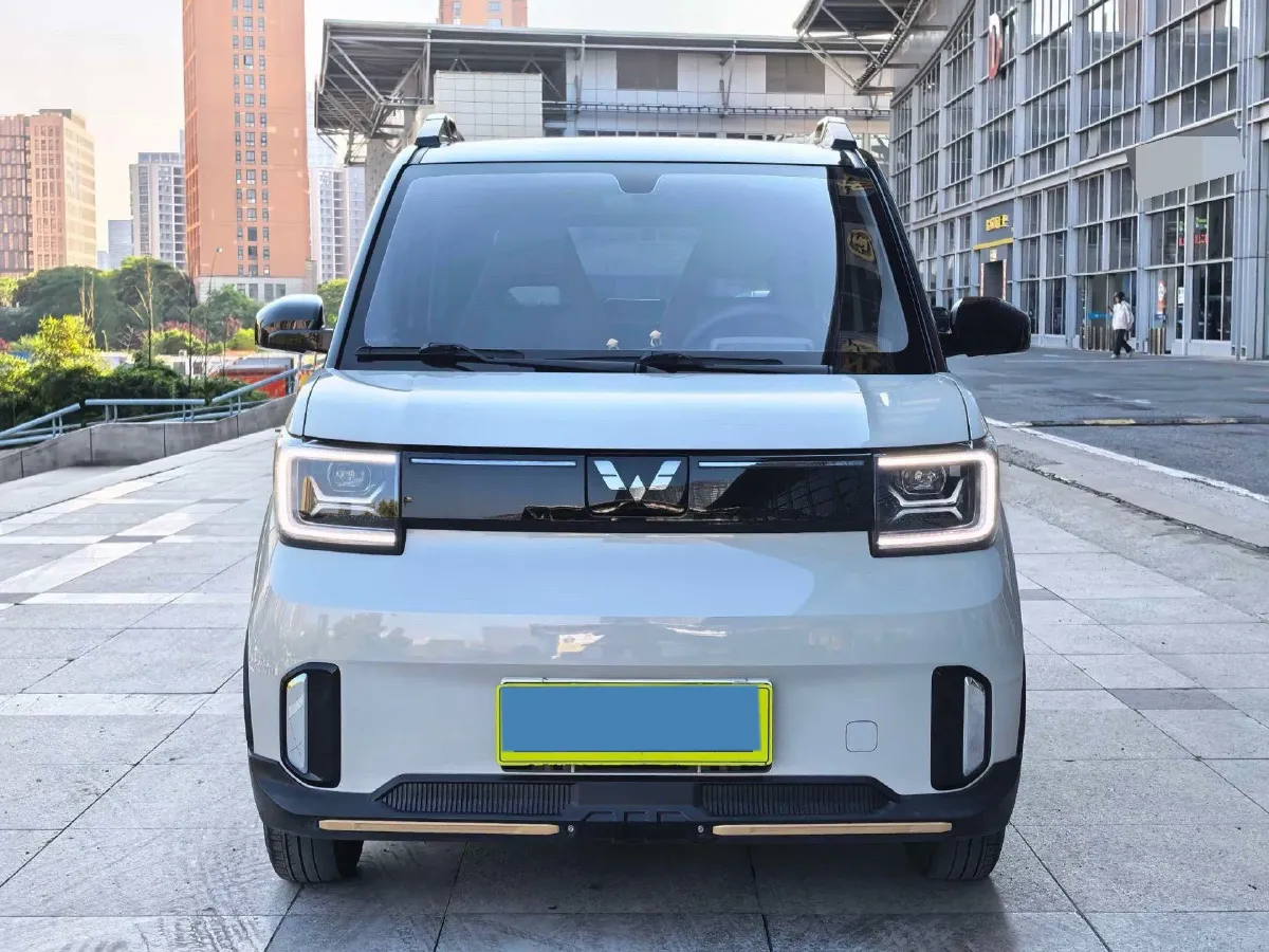 2022 WuLing HongGuang MINI EV BEV 17.3KWH,autocango,china used car exporter,china ev exporter,chinese used car exporter,chinese used ev exporter