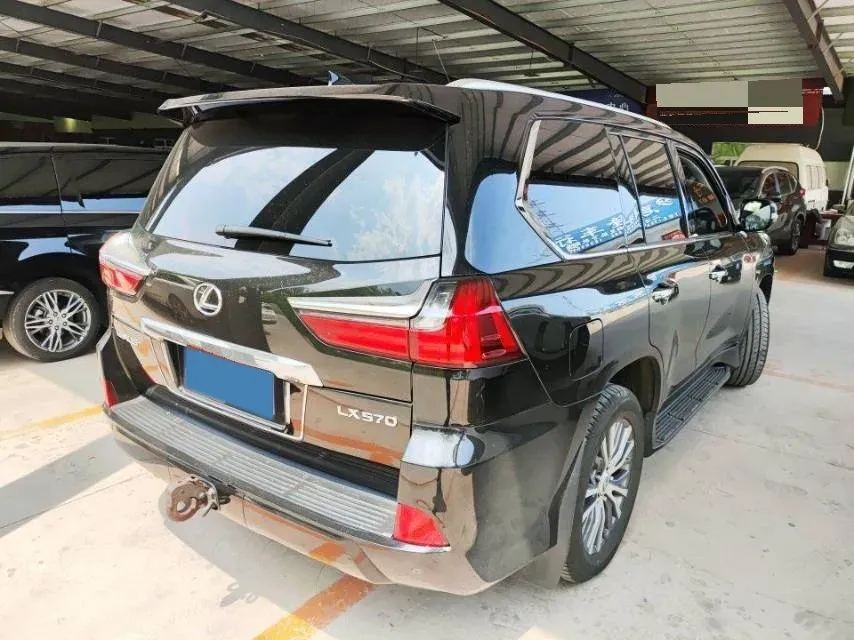 2019 Lexus LX 5.7L 367HP V8 8AT,autocango,china used car exporter,china ev exporter,chinese used car exporter,chinese used ev exporter