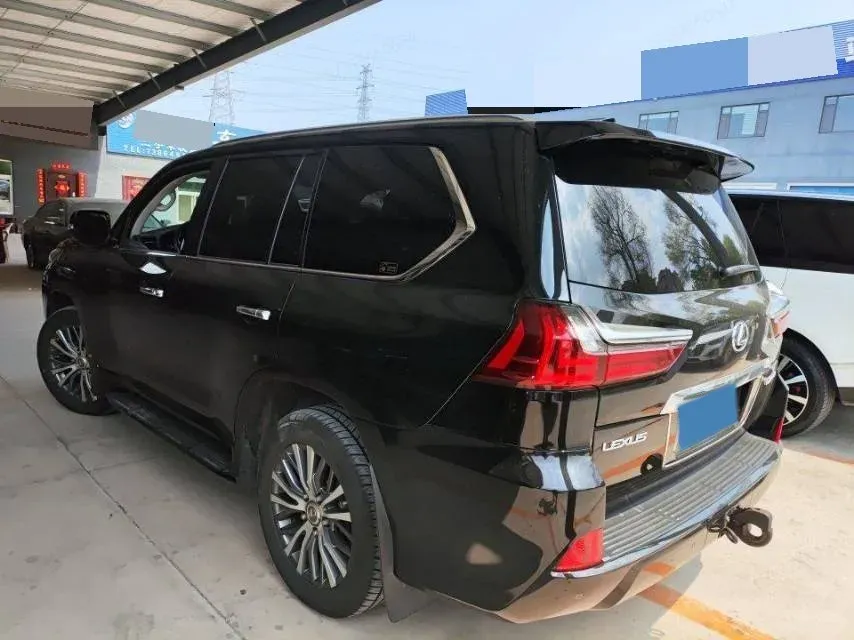 2019 Lexus LX 5.7L 367HP V8 8AT,autocango,china used car exporter,china ev exporter,chinese used car exporter,chinese used ev exporter
