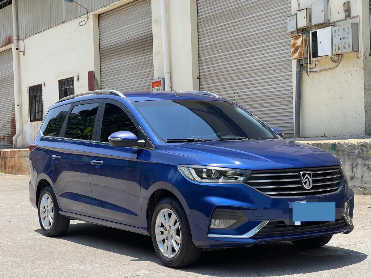 2018 BaoJun 360 1.5L 112HP L4 6MT,autocango,china used car exporter,china ev exporter,chinese used car exporter,chinese used ev exporter