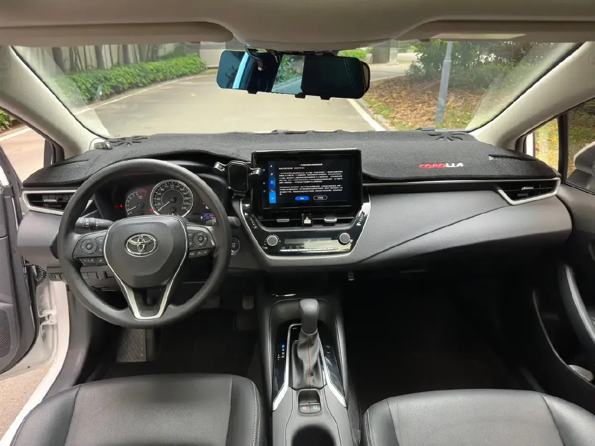 2021 Toyota Corolla 1.2T 116HP L4 CVT,autocango,china used car exporter,china ev exporter,chinese used car exporter,chinese used ev exporter