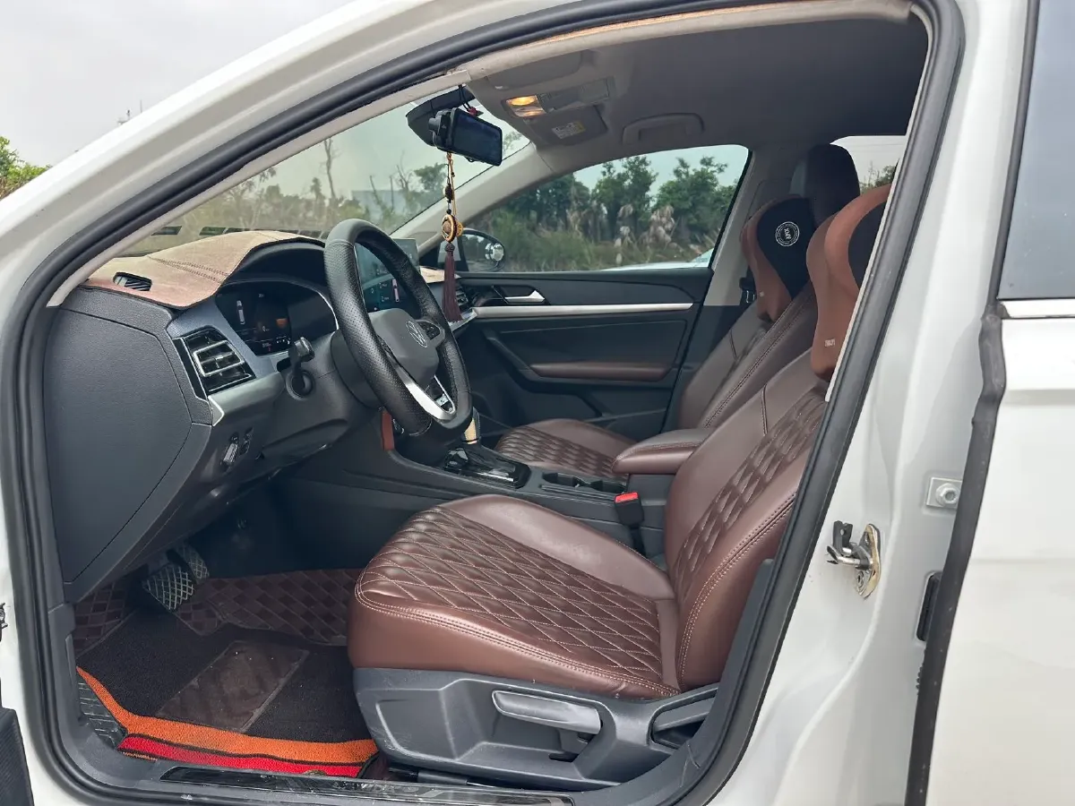 2023 Volkswagen Lavida 1.5L 113HP L4 6AT,autocango,china used car exporter,china ev exporter,chinese used car exporter,chinese used ev exporter