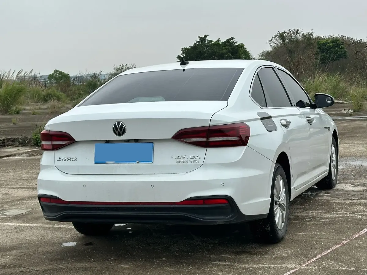 2023 Volkswagen Lavida 1.5L 113HP L4 6AT,autocango,china used car exporter,china ev exporter,chinese used car exporter,chinese used ev exporter