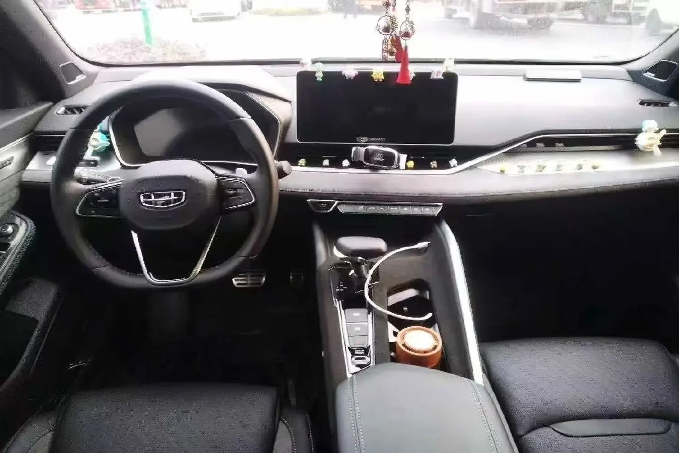2023 Geely Preface 2.0T 190HP L4 7DCT,autocango,china used car exporter,china ev exporter,chinese used car exporter,chinese used ev exporter