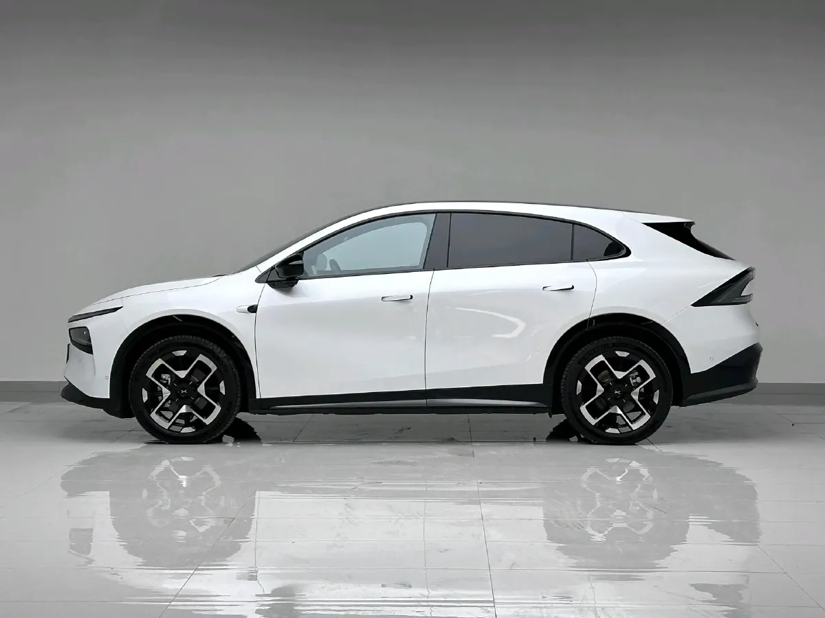2025 Xpeng G7 BEV,autocango,china used car exporter,china ev exporter,chinese used car exporter,chinese used ev exporter