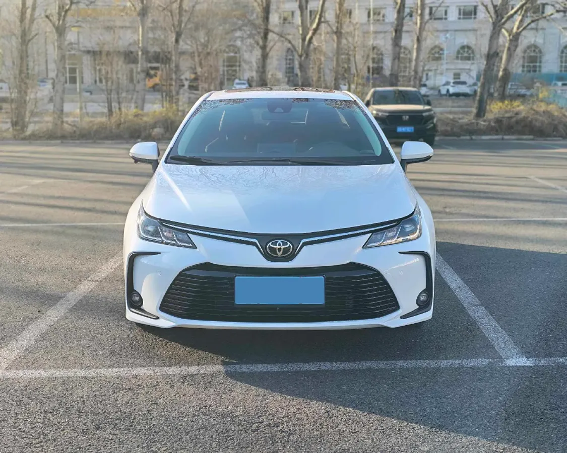 2022 Toyota Corolla 1.2T 116HP L4 CVT,autocango,china used car exporter,china ev exporter,chinese used car exporter,chinese used ev exporter