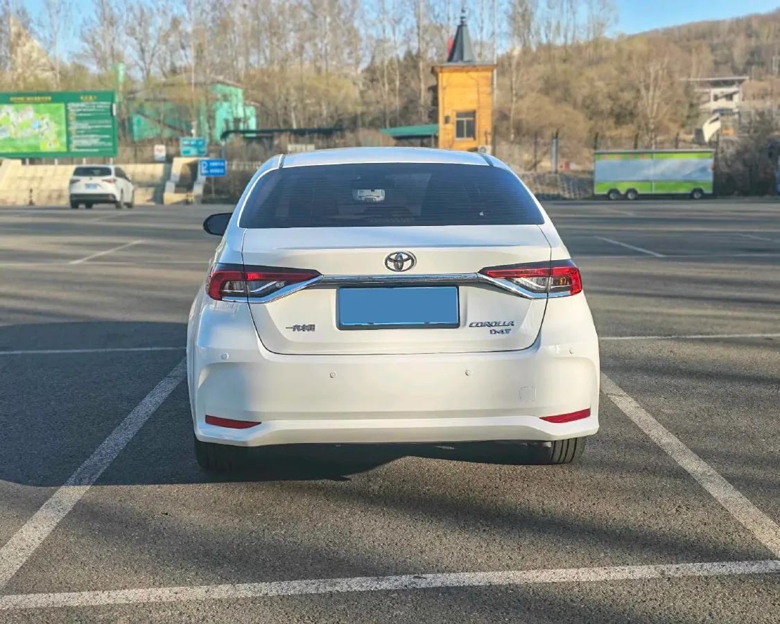 2022 Toyota Corolla 1.2T 116HP L4 CVT,autocango,china used car exporter,china ev exporter,chinese used car exporter,chinese used ev exporter