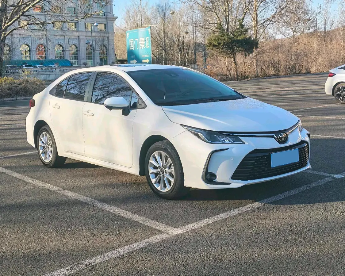 2022 Toyota Corolla 1.2T 116HP L4 CVT,autocango,china used car exporter,china ev exporter,chinese used car exporter,chinese used ev exporter