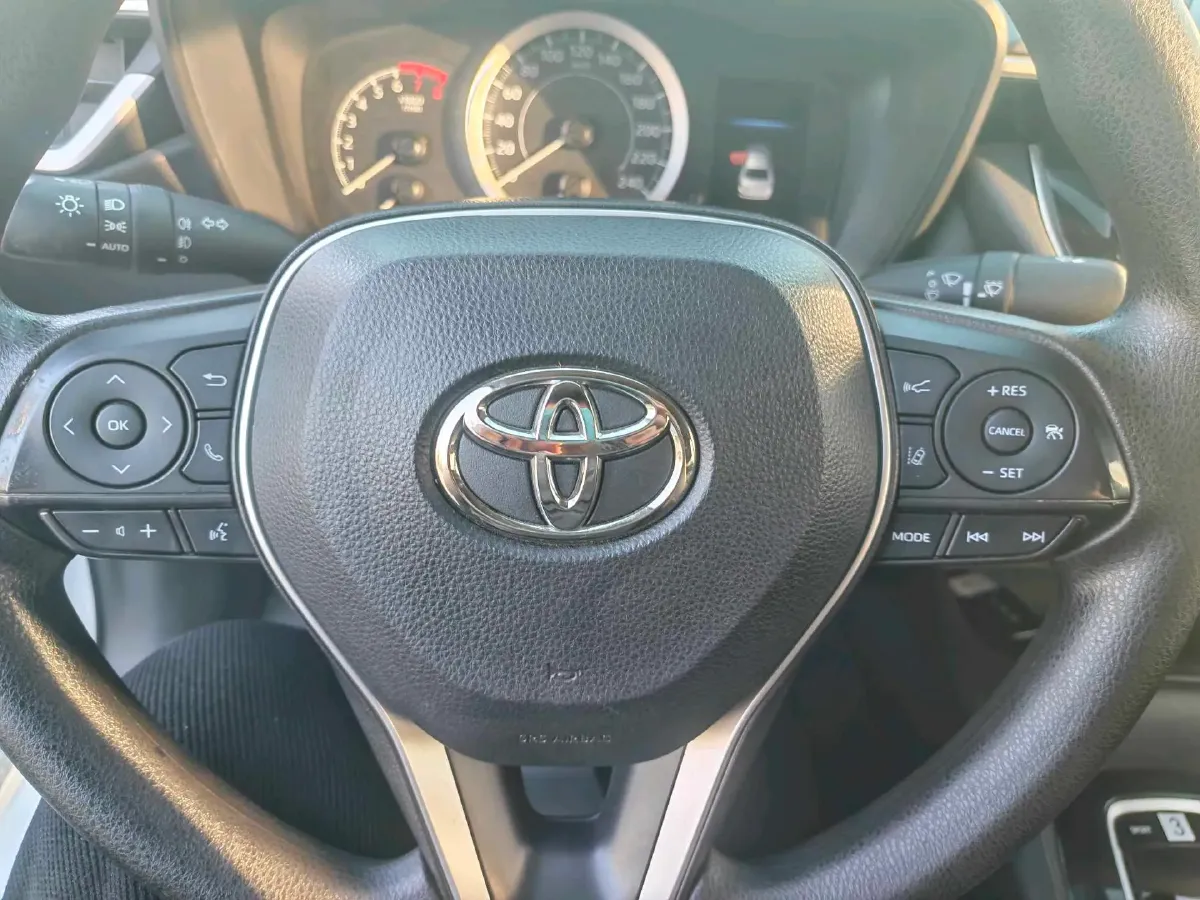 2022 Toyota Corolla 1.2T 116HP L4 CVT,autocango,china used car exporter,china ev exporter,chinese used car exporter,chinese used ev exporter