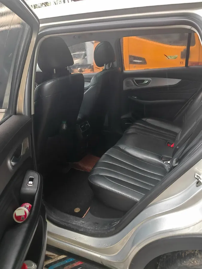 2019 Roewe RX5 MAX 2.0T 231HP L4 6DCT,autocango,china used car exporter,china ev exporter,chinese used car exporter,chinese used ev exporter