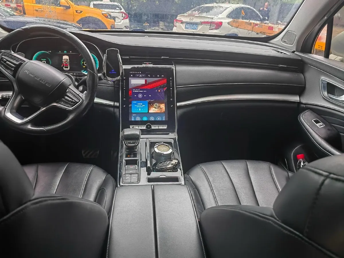 2019 Roewe RX5 MAX 2.0T 231HP L4 6DCT,autocango,china used car exporter,china ev exporter,chinese used car exporter,chinese used ev exporter