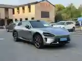 2025 MI YU7 BEV