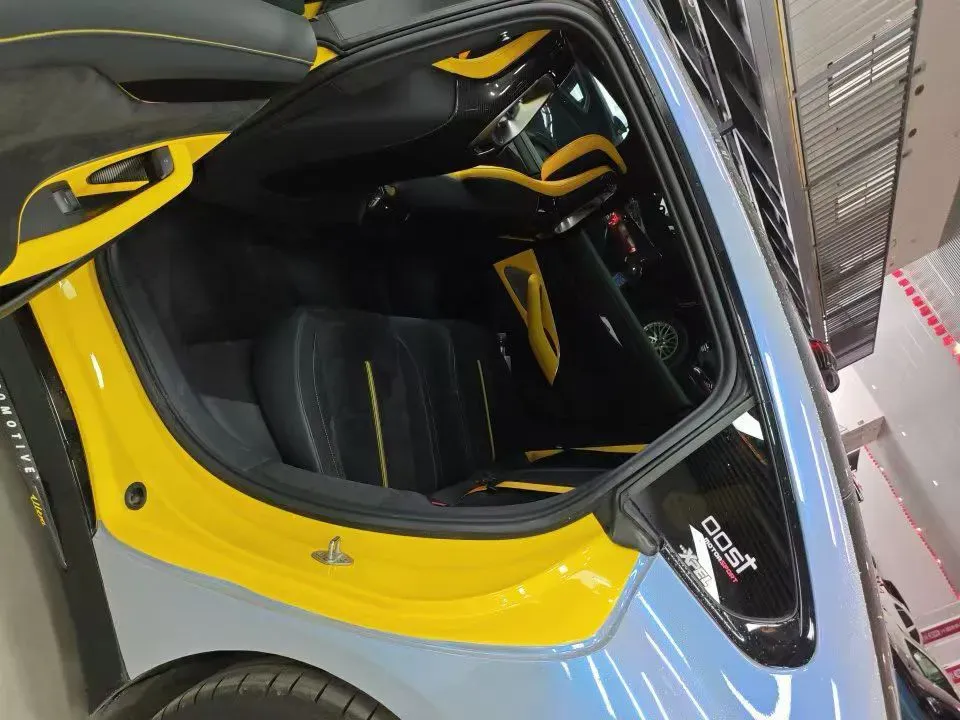 2025 MI SU7 Ultra BEV 93.7KWH,autocango,china used car exporter,china ev exporter,chinese used car exporter,chinese used ev exporter