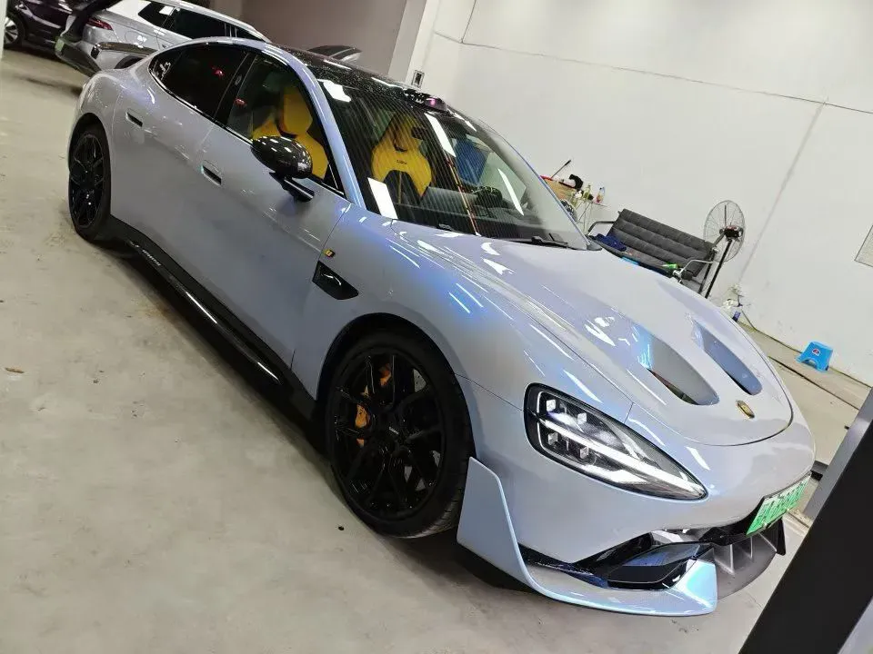 2025 MI SU7 Ultra BEV 93.7KWH,autocango,china used car exporter,china ev exporter,chinese used car exporter,chinese used ev exporter